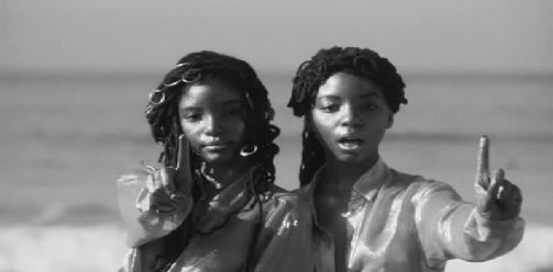 Chloe & Halle Ft. Joey Badass - Happy Without Me